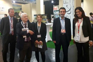 IL CONSOLE GENERALE D’ITALIA A COLONIA, PIERLUIGI BERNARDO, VISITA LO STAND DELLA COLLETTIVA DELLA REGIONE CALABRIA